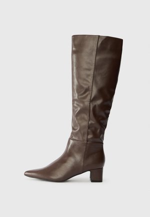 Brown leather knee-high boots with a pointed toe and a block heel. The shaft features a smooth, slightly gathered texture.