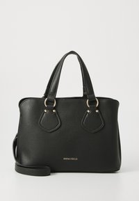 Seleccionado, black