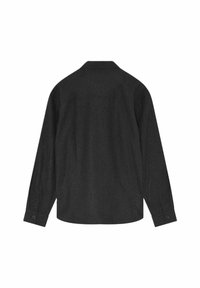 Zwarte langemouwen shirt met een ontspannen pasvorm, voorzien van een klassieke kraag, met knopen afsluitende mouwen en een gladde textuur. Achteraanzicht weergegeven.