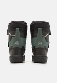 Geox BUNSHEE PG BOY ABX - Zimní obuv - dark green/black
