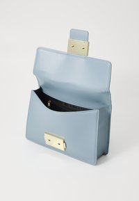 Armani Exchange BORSA TRACOLLA - Borsa a tracolla - dry gin/dry gin