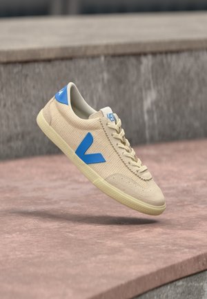 Veja, VOLLEY, mleczny