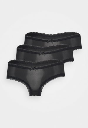Drie zwarte slips met kantafwerking, gemaakt van een gladde stof, met een zachte textuur en kleine strikjes op de voorkant.