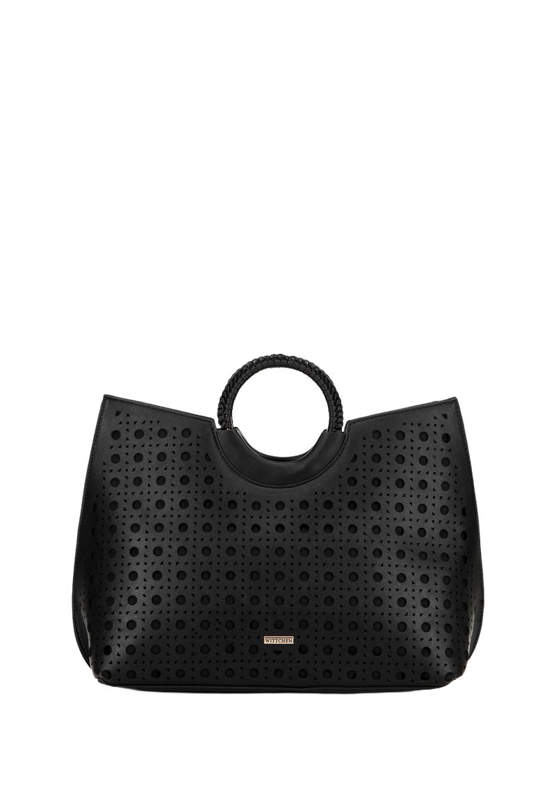 Zwarte tote bag met een gestructureerd geperforeerd ontwerp, ronde gevlochten handgreep en een logo-accent. Gemaakt van synthetisch materiaal.