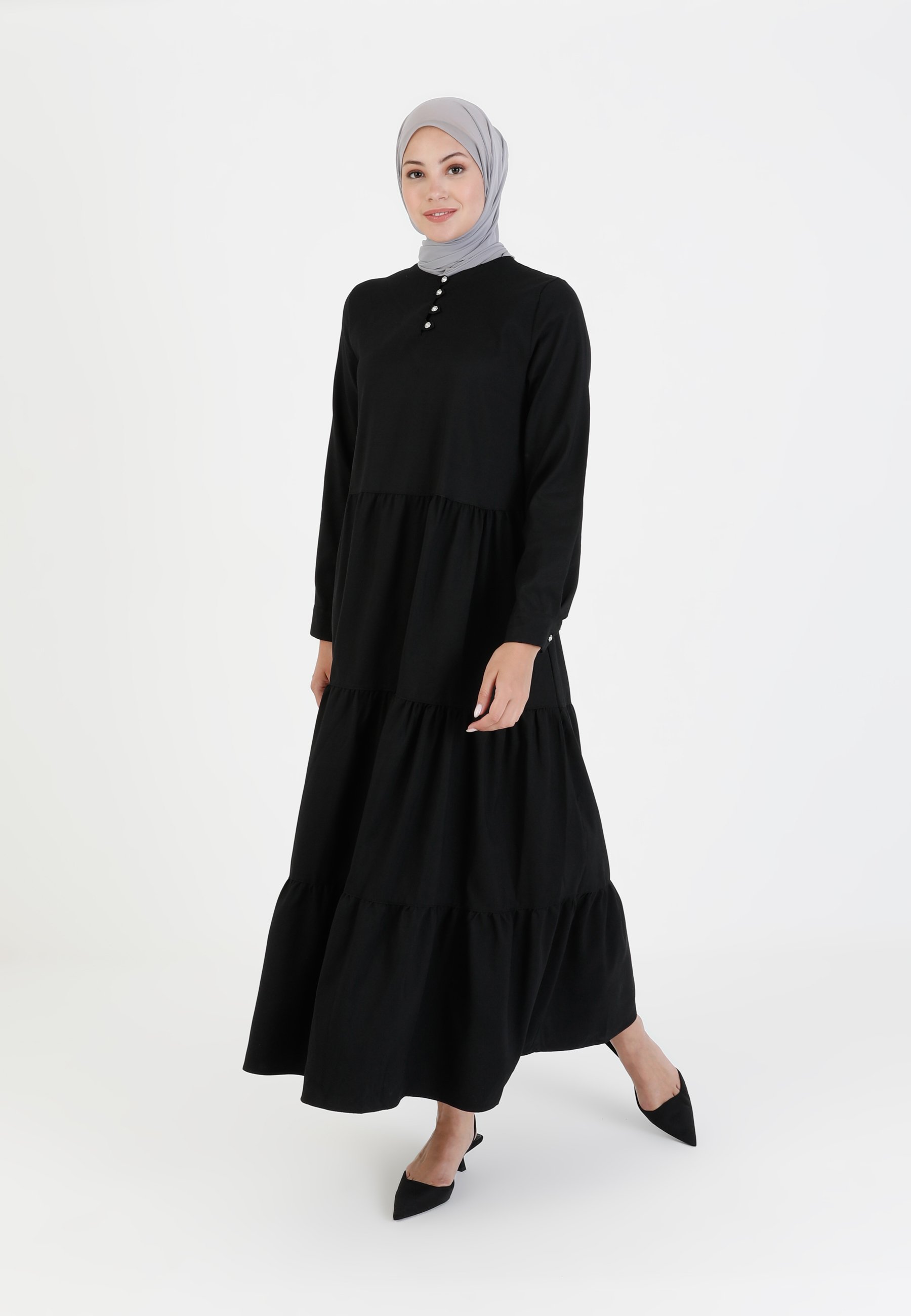 modanisa black dress