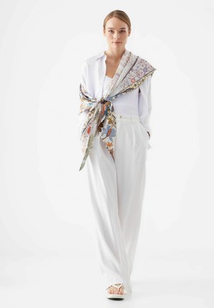 TUCH - Foulard - beige