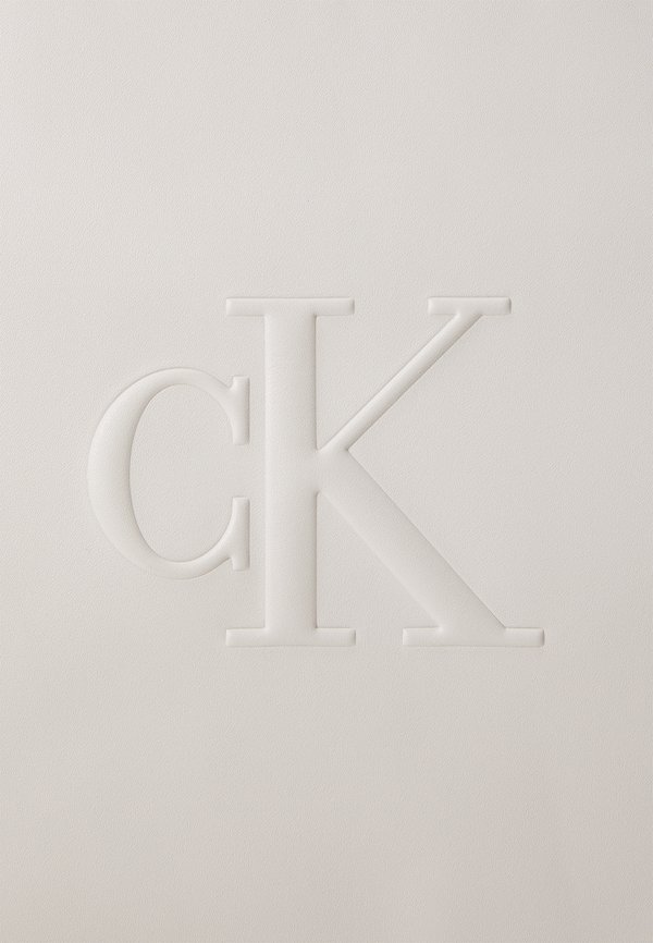 SCULPTED SLIM TOTE - Tote bag - wind chime3