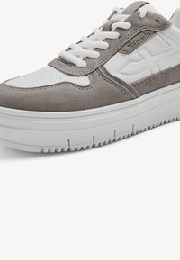 Tamaris - Sneakersy niskie