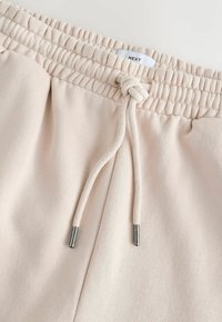 Non sélectionné, ecru white