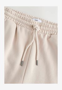 Non sélectionné, ecru white