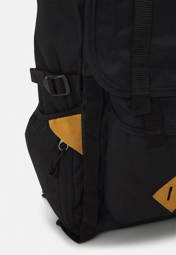 HATCHET UNISEX - Rucksack2
