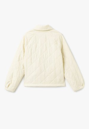 Gestepptes Jackett in hellem Creme mit Kragen, langen Ärmeln und kürzerer Länge mit diagonaler Naht für Textur.