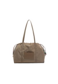 Bolso de nylon beige con forma redondeada, asas superiores dobles, cierre de cordón y un parche de logo de cuero texturizado. Los acentos incluyen lazos coloridos.