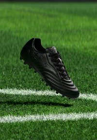 Επιλέχθηκε, black