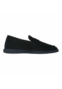 Schwarze Wildleder-Slipper mit runder Zehenpartie, elastischem Riemen und niedriger Gummisohle. Einfaches Design mit minimalen Akzenten.