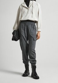 Pepe Jeans Luvtröja - beige