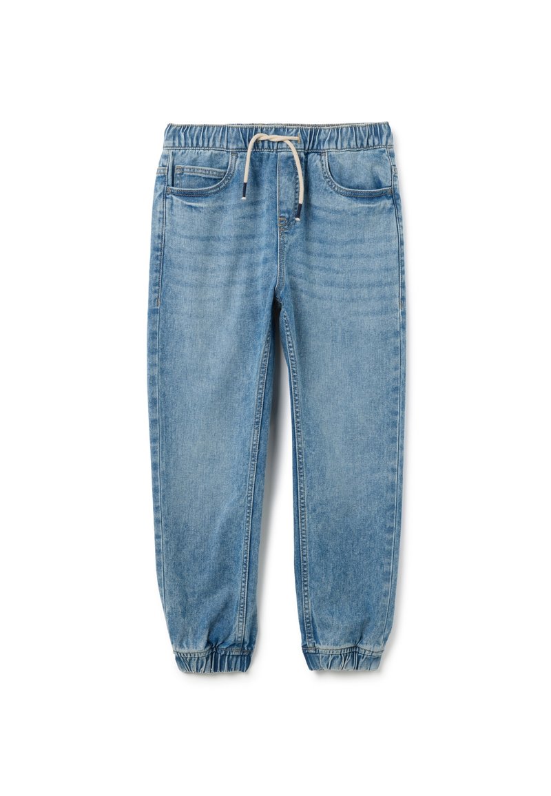 Pantalones jogger de mezclilla azul claro con cintura elástica, cordón, bolsillos laterales y puños ajustados. Ligeramente deslavados para añadir textura.