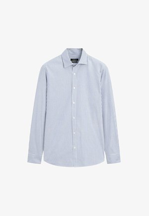Herres langærmet skjorte i lyseblå med hvide lodrette striber, knaplukket krave og manchetter med matchende stribede detaljer.