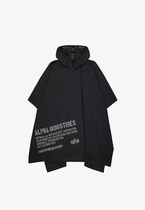 Schwarzer Nylon-Poncho mit hohem Kragen, vorne mit grauem Aufdruck und Logo. Er hat eine lockere, übergroße Passform und kurze Ärmel.