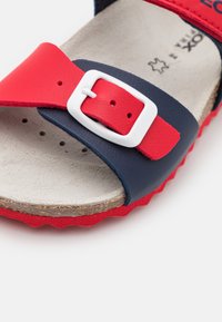 Geox GHITA BOY - Sandálias - navy/red