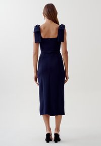 CHANCERY PRESLEY  - Laisvo kirpimo suknelė - navy blue