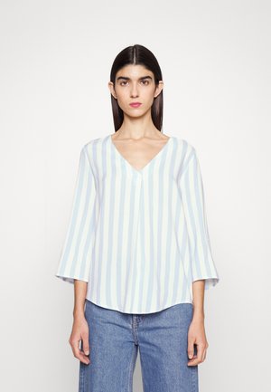 LASCANA, Bluse - weiß-hellblau