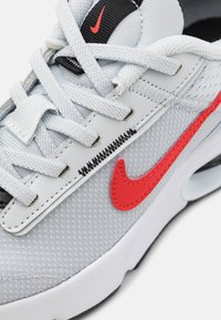 Nike Sportswear AIR MAX INTRLK LITE - Sapatilhas - pure platinum/habanero red/black/white