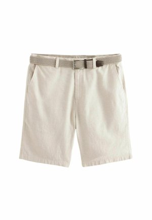 Ljust beige shorts i texturerat tyg, med två sidofickor och ett vävt brunt bälte med en metallspänne.