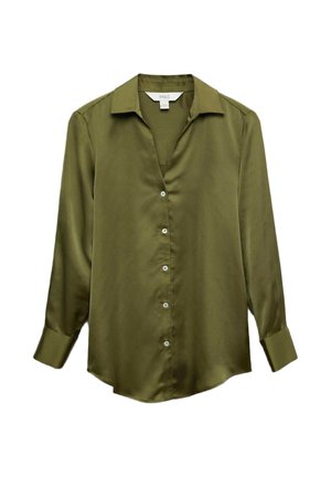 Chemise longue à manches longues en satin vert olive avec un col ajusté, patte de boutonnage et coupe décontractée. Présente des boutons blancs et un ourlet arrondi.