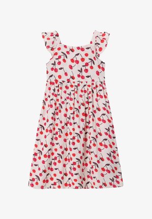 Robe blanche sans manches avec des épaules à volants, couverte d'un imprimé cerises rouges avec des tiges et des feuilles marron.