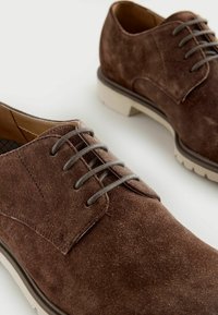 Next DERBY - REGULAR FIT - Šněrovací boty - brown