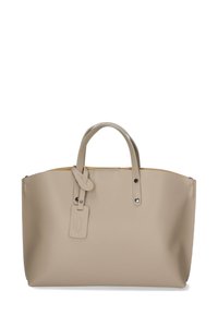 Borsa a spalla beige in pelle con due manici superiori, texture liscia e un'etichetta attaccata. Presenta accessori in tonalità argentata e un design minimalista.