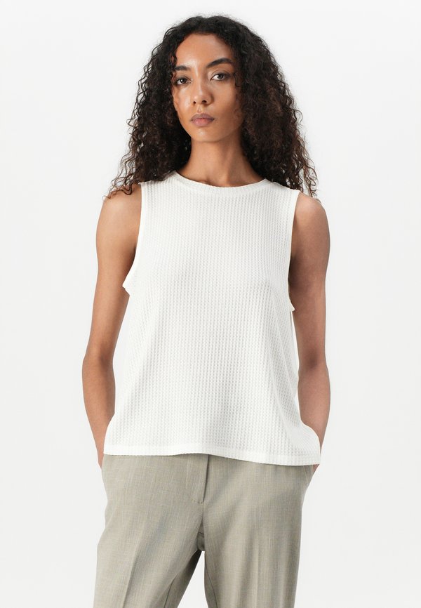 NEW BETHANNY - Trousers2