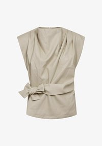 Nem kiválasztott, bone