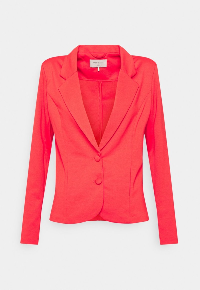 Veste blazer rouge ajustée à manches longues, col à revers crantés, deux boutons à l'avant, texture lisse et coupe cintrée. Design uni.