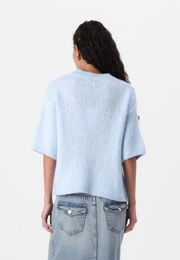 JDYLINEA O-NECK - Basic T-shirt2