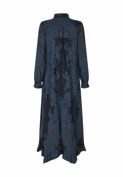 Robe longue à manches longues en tissu transparent foncé avec motif en dentelle florale, col montant, taille cintrée et ourlet à volants, vue de dos sur fond blanc.