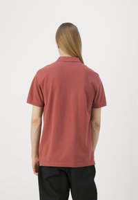 Levi's® Polotričko - mahogany