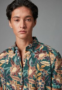 Next SHORT SLEEVE REGULAR FIT - Camisa - dark green