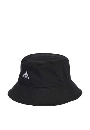 Sombrero tipo bucket negro, confeccionado en material ligero, con una superficie texturizada, dos ojales de ventilación y un logo de Adidas bordado en blanco.