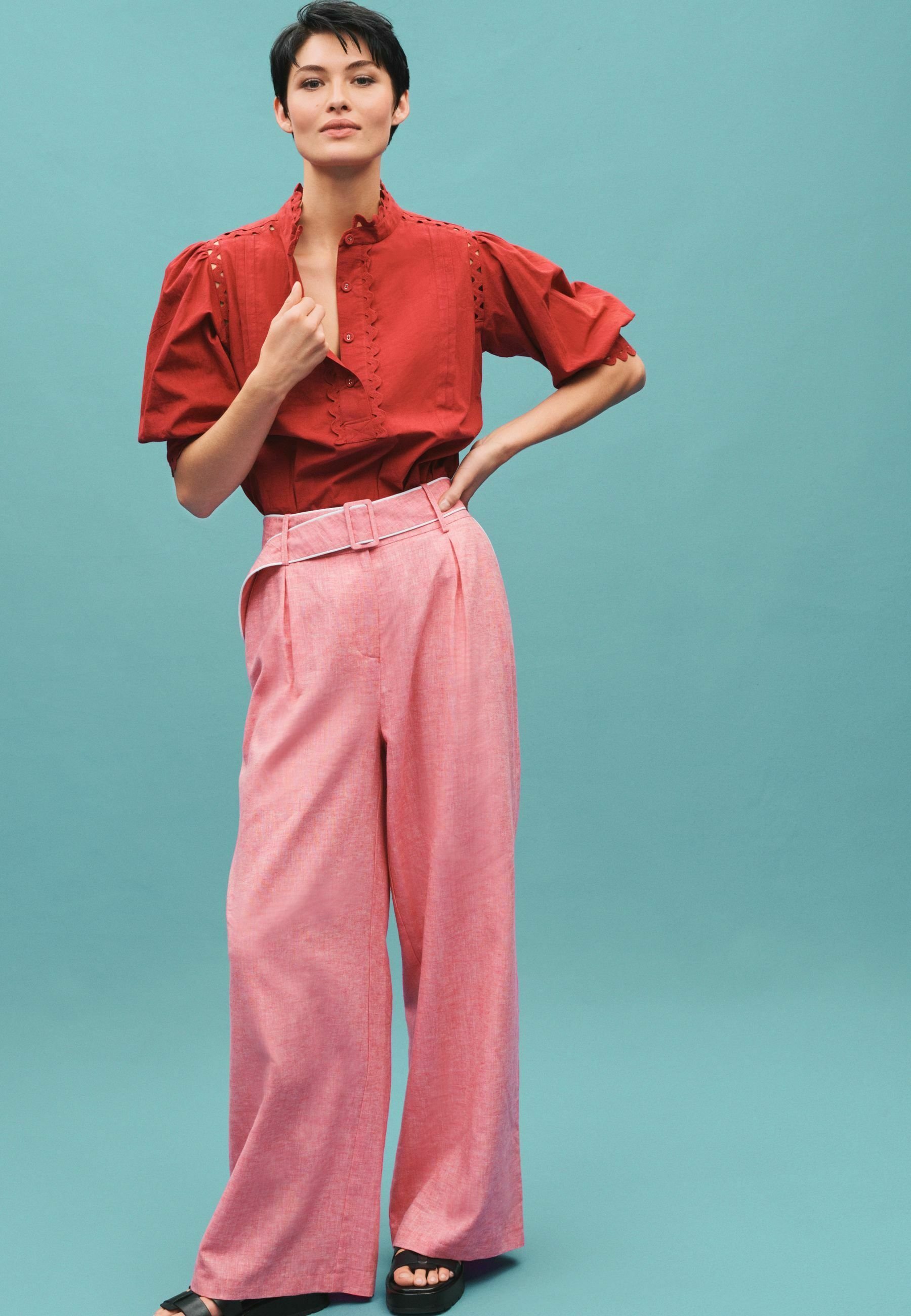 Pantalon Festival Fleuri NEXT – Taille 10, Rose, Motif Floral, Coupe Loose, Très Bon état (porté 2 Fois)