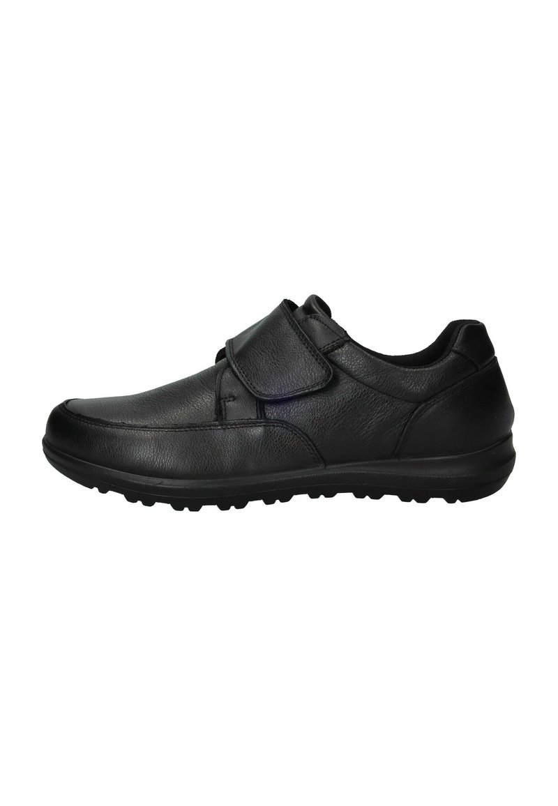 Zwarte leren schoen met ronde neus, klittenbandsluiting, getextureerde bovenkant, rubberen zool en laag profiel ontwerp. Geschikt voor casual gebruik.
