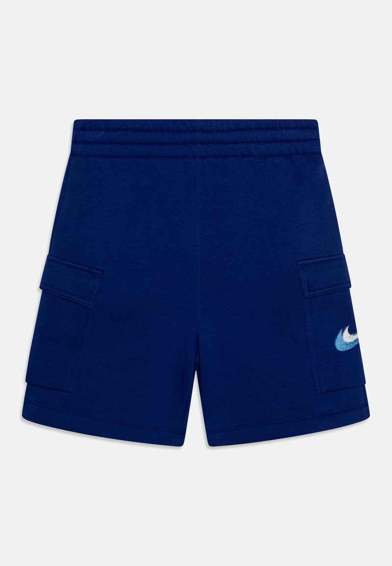 Marineblauwe shorts met een elastische tailleband, twee zij cargozakken en een blauwe gradient Nike-logo op het rechterbeen. Katoenmix stof.