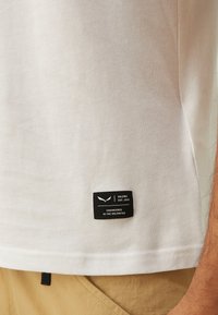 Salewa EAGLE LOGO PATCH  - Tricou basic - optical white