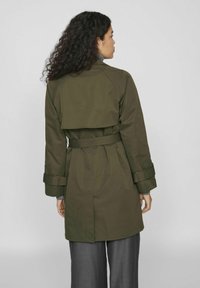 VILA TAILLENGÜRTEL forest night/verde oscuro Zalando