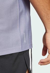 adidas Performance OTR B  - T-shirt de sport - silver violet