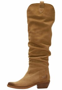 Botte en daim hauteur genou couleur brun clair avec un design flou, un bout pointu et un talon empilé. Dispose d'une boucle en haut pour un enfilage plus facile.