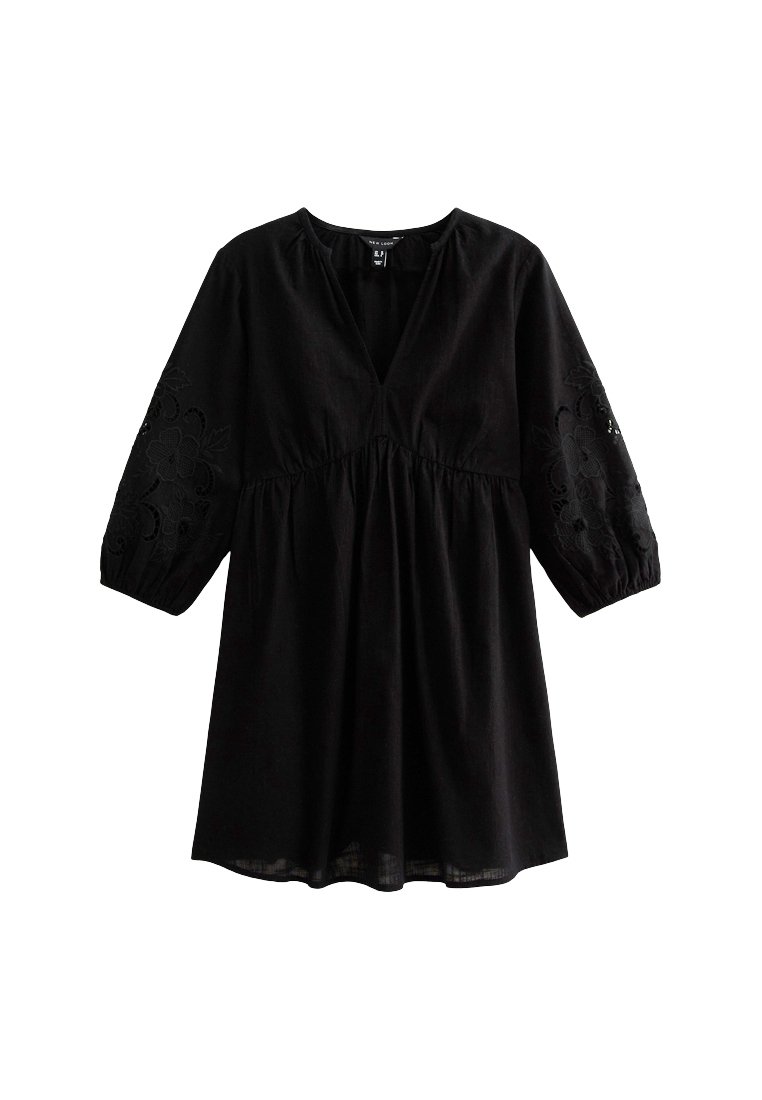 Robe Zara Taille L En Coton Blanc - Style Smocké Avec Manches Bouffantes - Occasion En Très Bon état