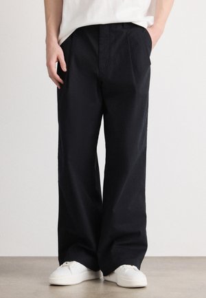 PLEATED - Kalhoty - black