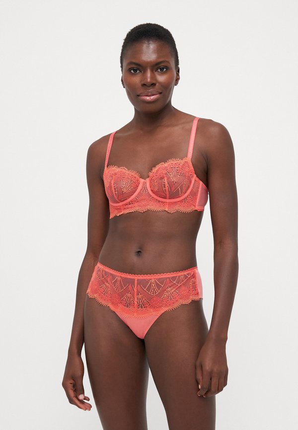 ALLURE SHORTY - Briefs2